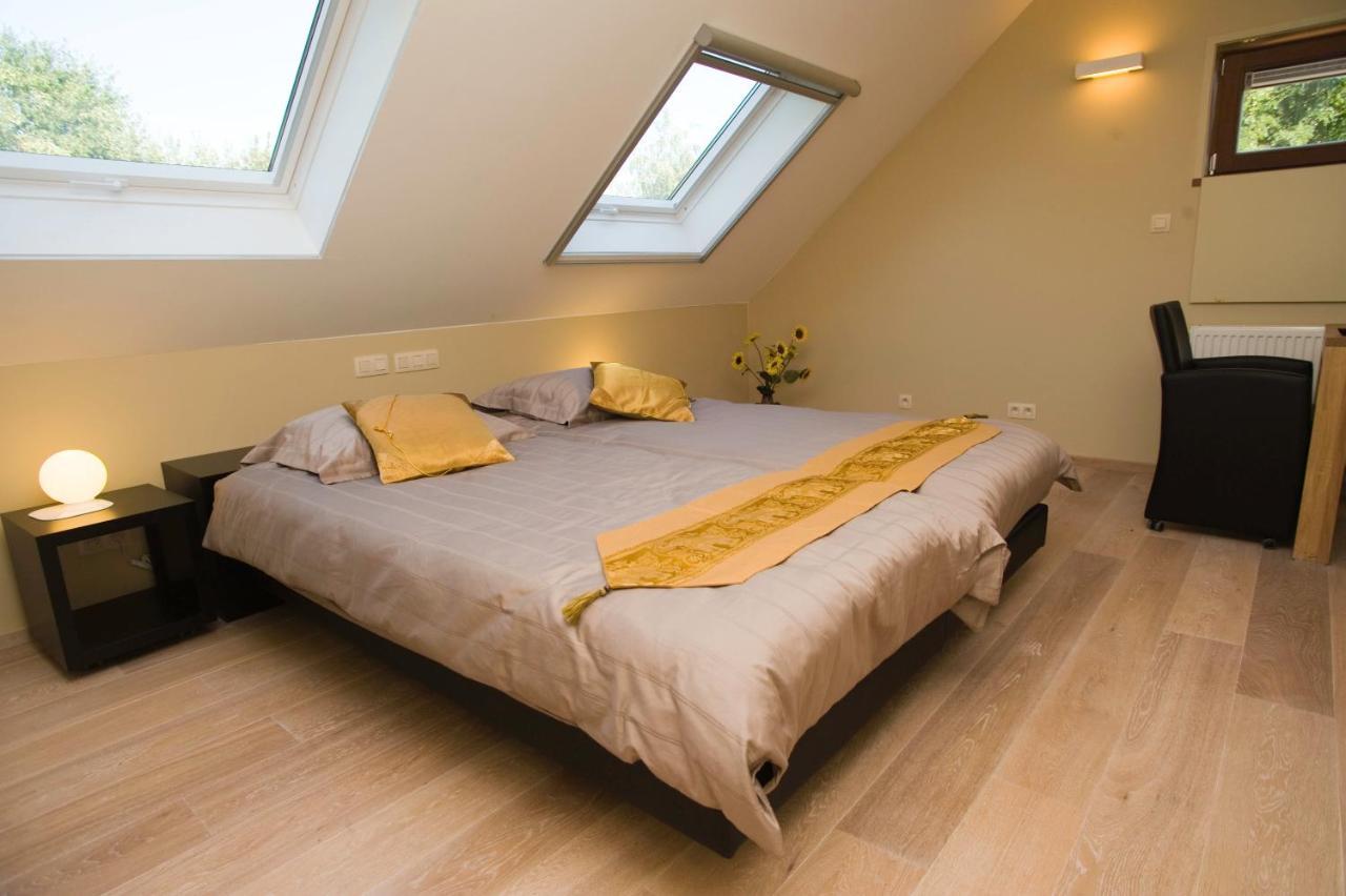 De Kiezel Bed & Breakfast Hasselt Exterior foto